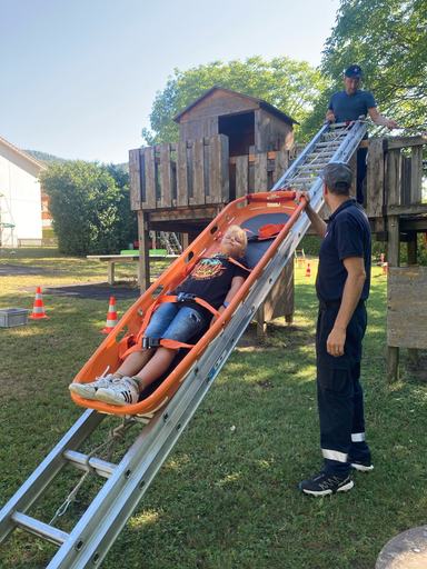 ...Feuerwehr Laupersdorf...