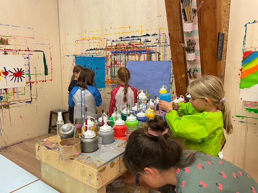 ...malen im malatelier...