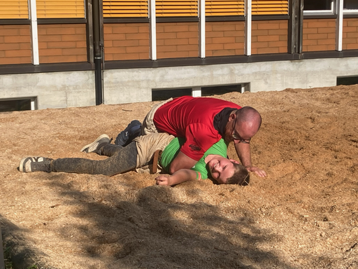 ...ab ins Sägemehl...