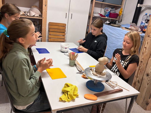 ...töpfern häsli...