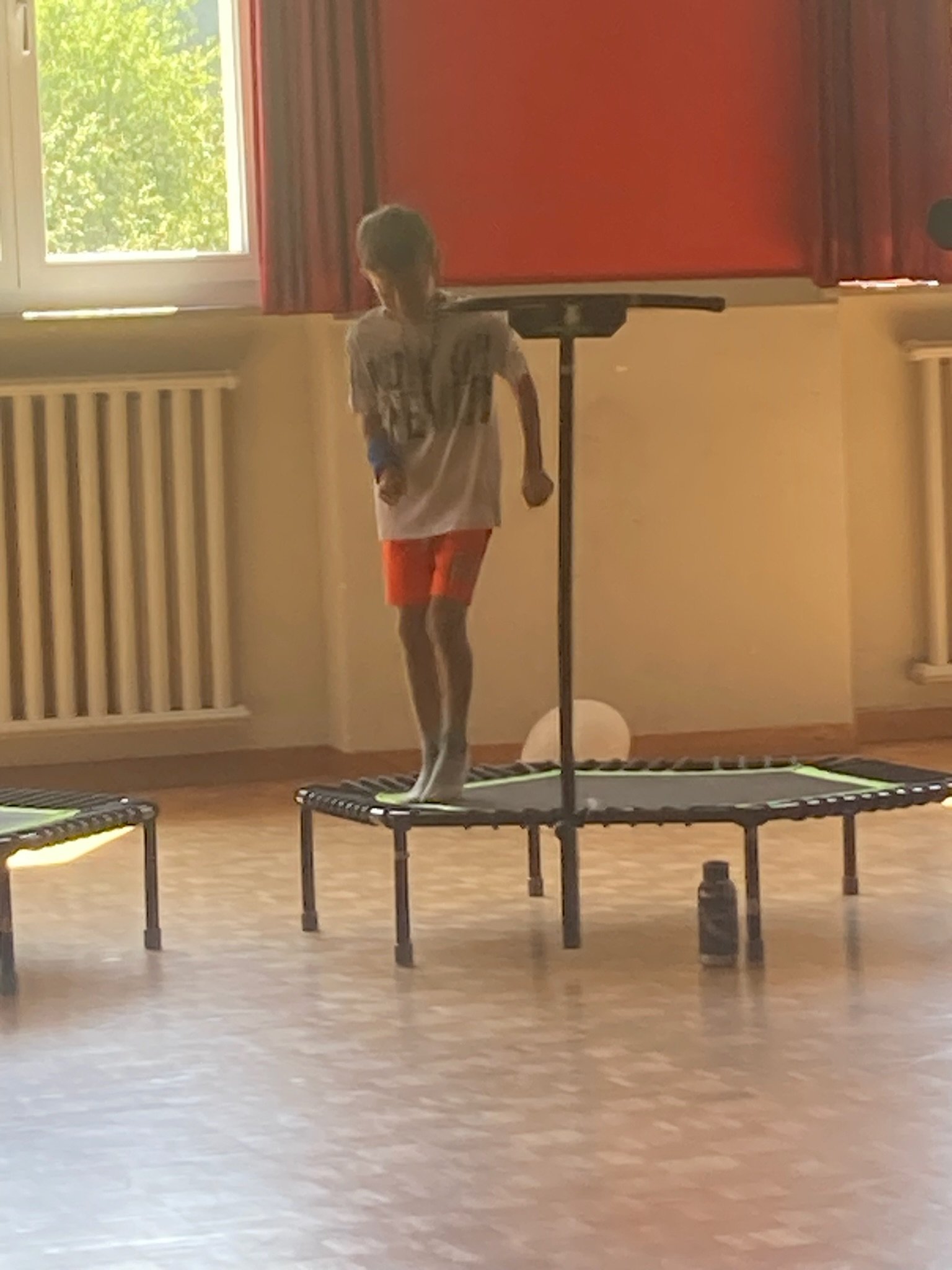 ...jumping fitness kids...