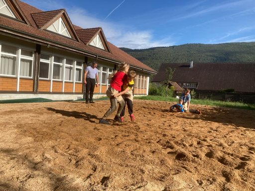 ...Schwingklub Thal-Gäu...