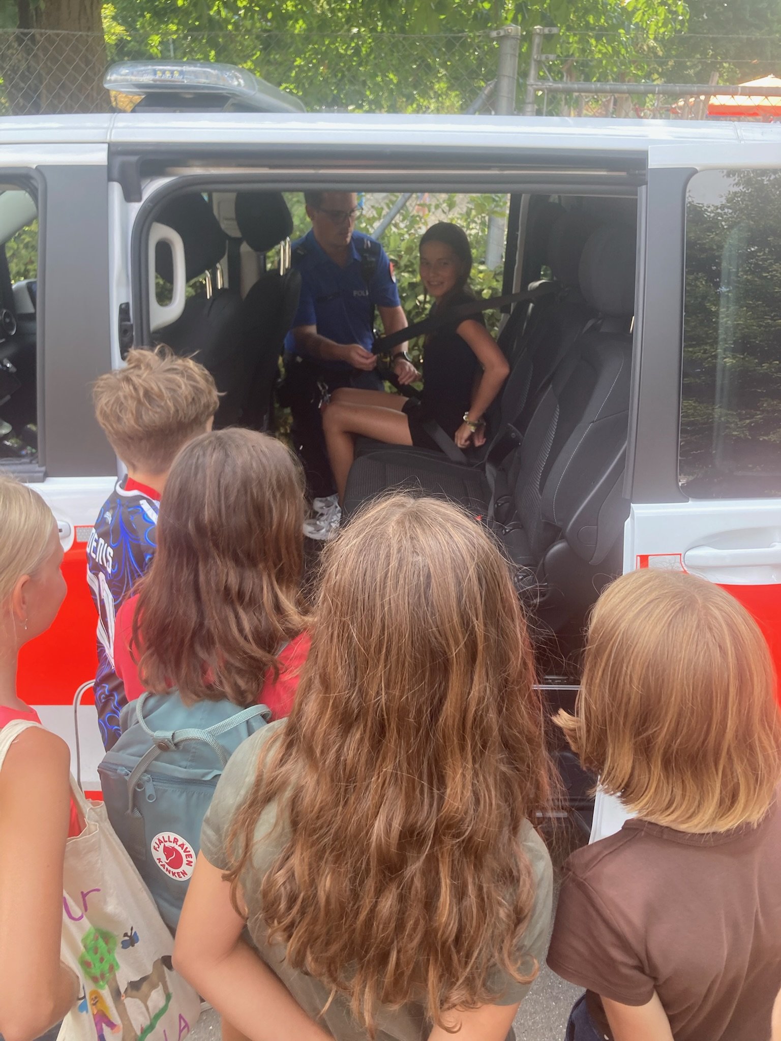 ...polizei kanton solothurn...