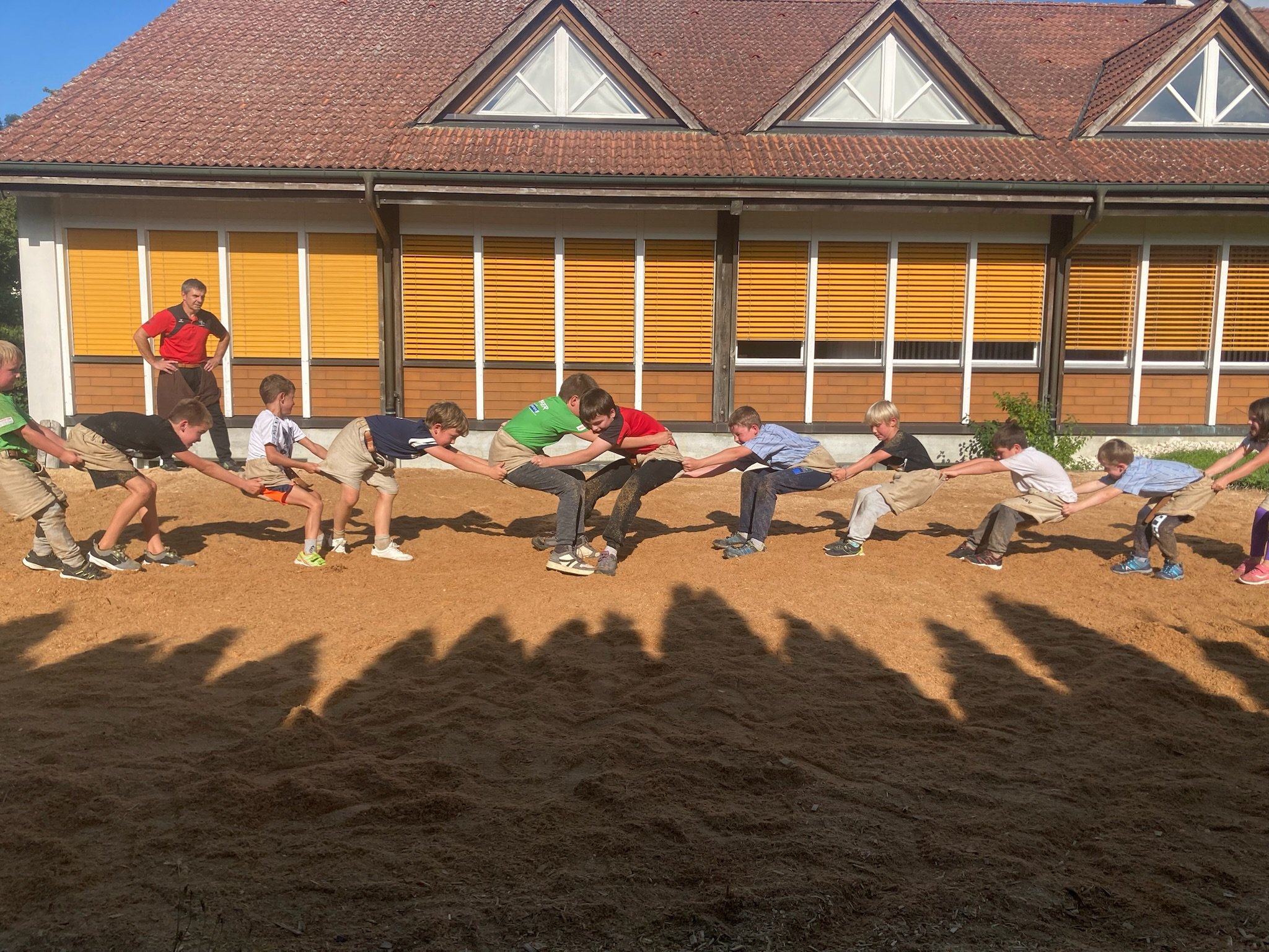 ...ab ins Sägemehl...