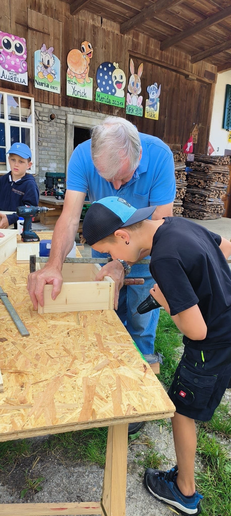 ...wer singt den da?...